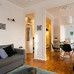 Guestready - Beautiful Flat Near S. Jorge Castle Appartamento Lisbona
