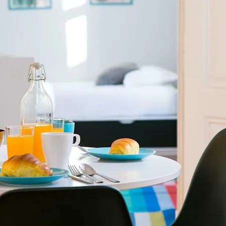 Joivy Splendid 2br Flat In Bairro Alto, Nearby Luis De Camoes Square Apartament *